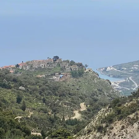 Maison d'hôtes Hummingbird Qeparo